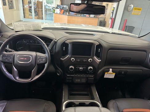 Used 2023 GMC Sierra 2500 AT4 AWD/4WD image 15