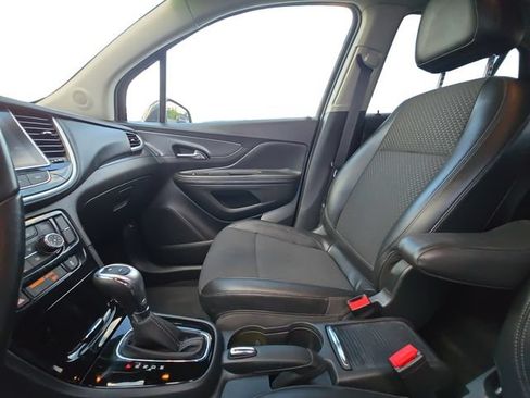 Used 2019 Buick Encore Preferred w/ Safety Package FWD image 10