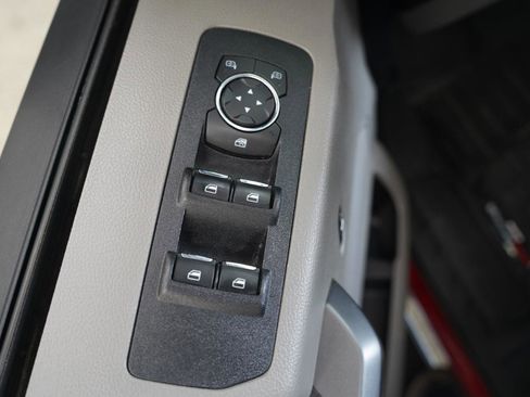 Used 2020 Ford F150 XLT w/ Equipment Group 302A Luxury AWD/4WD image 27