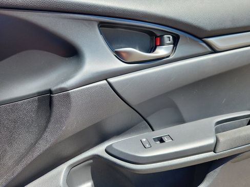 Used 2019 Honda Civic Sport image 16