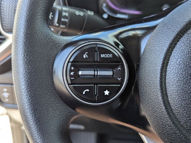 Used 2024 Kia Soul LX w/ Option Group 015 FWD image 38
