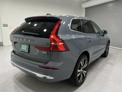 Used 2023 Volvo XC60 B5 Ultimate AWD/4WD image 8