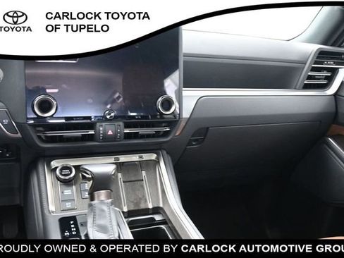 Used 2024 Lexus GX 550 w/ Accessory Package (Z1) AWD/4WD image 44