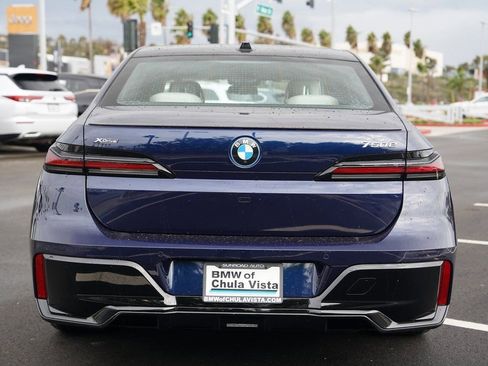 New 2026 BMW 750e xDrive 750e xDrive image 7
