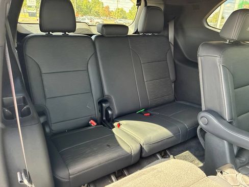 Certified 2026 Buick Enclave Sport Touring FWD image 28