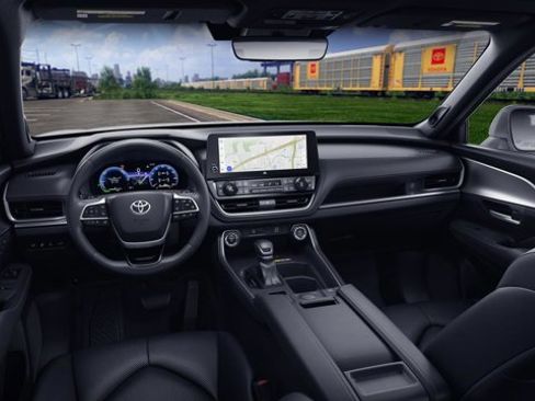 New 2026 Toyota Grand Highlander AWD Hybrid image 19