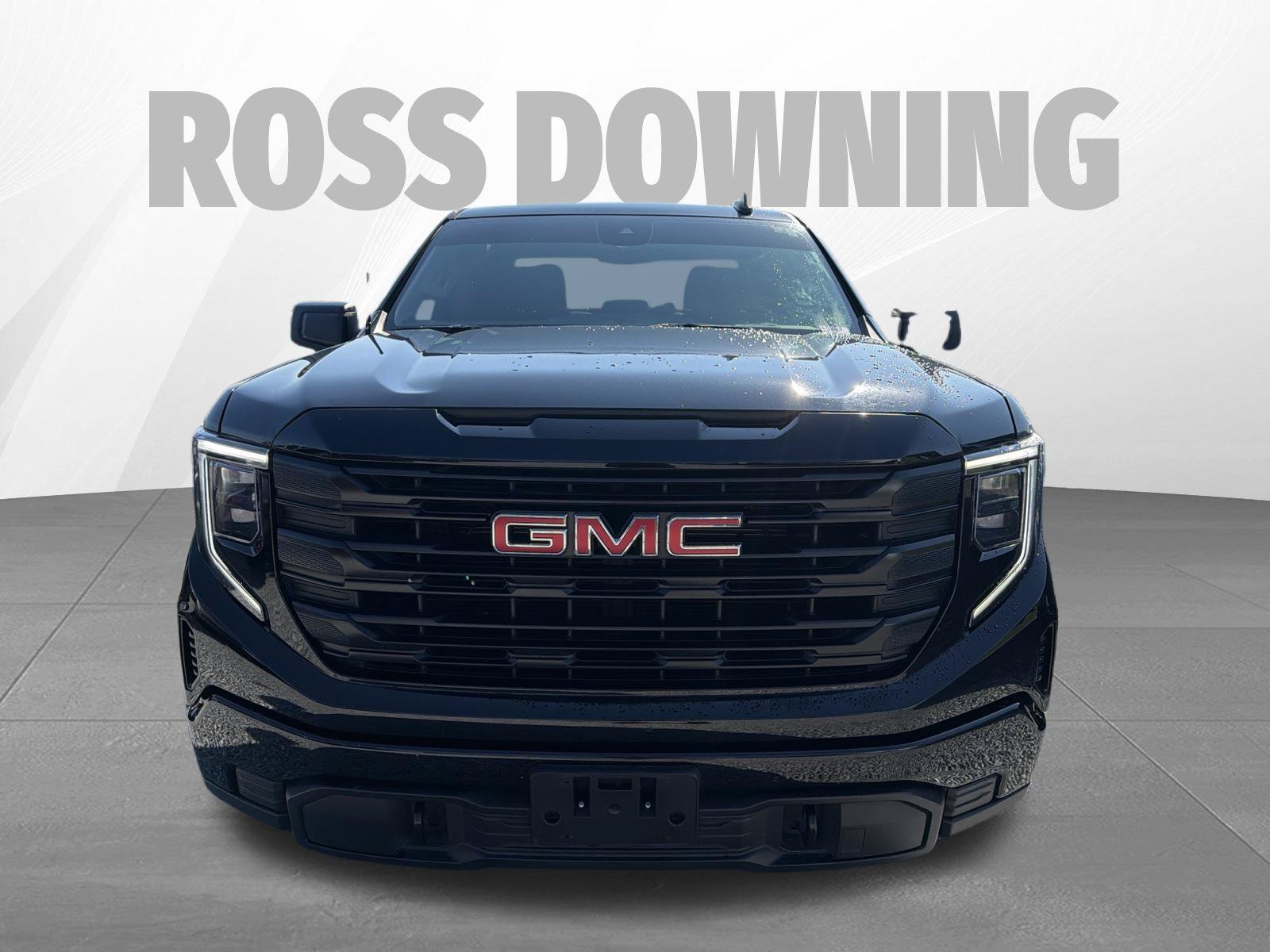 Used 2025 GMC Sierra 1500 Pro w/ Graphite Edition RWD image 2