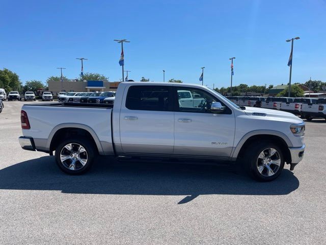 Used 2020 RAM 1500 Laramie AWD/4WD image 17