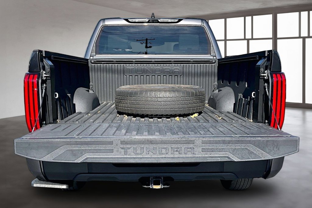 Used 2024 Toyota Tundra SR5 AWD/4WD image 18