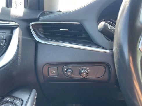 Used 2018 Buick Enclave Essence w/ LPO, Hit The Road Package image 13