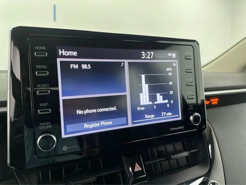 Used 2021 Toyota Corolla LE image 26