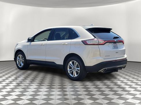 Used 2016 Ford Edge SEL w/ Equipment Group 201A FWD image 4