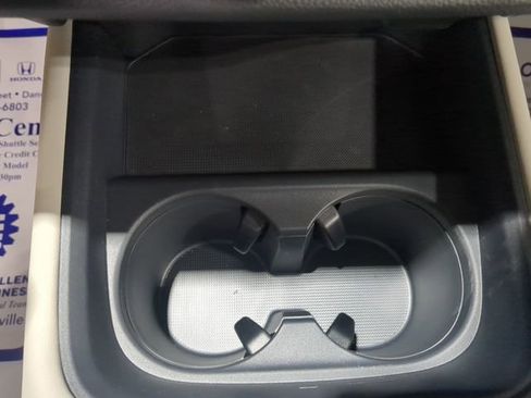 New 2025 Honda HR-V LX image 27