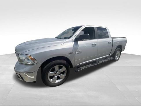Used 2018 RAM 1500 Big Horn AWD/4WD image 2