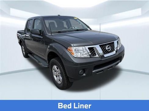 Used 2013 Nissan Frontier SV image 4