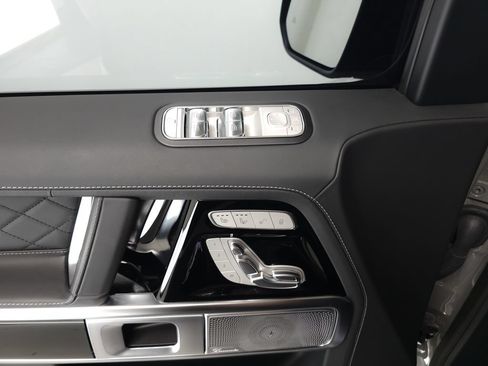 Used 2025 Mercedes-Benz G 63 AMG 4MATIC image 6