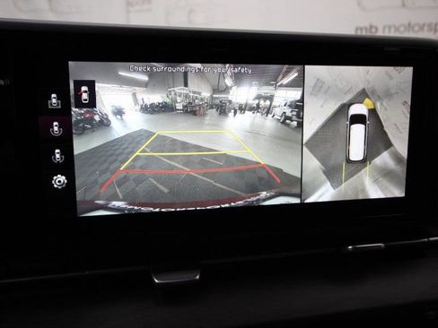 Used 2022 Kia Carnival SX image 21