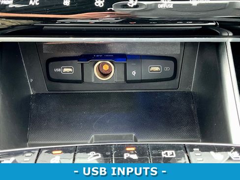 Used 2023 Hyundai Tucson Limited AWD/4WD image 16