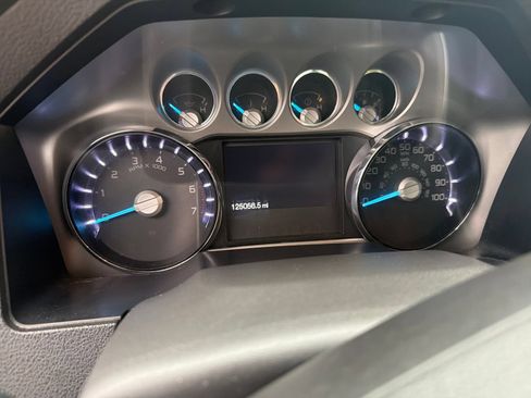 Used 2014 Ford F250 Lariat w/ Lariat Ultimate Package AWD/4WD image 17