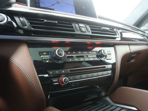 Used 2019 BMW X6 M w/ Executive Package image 26