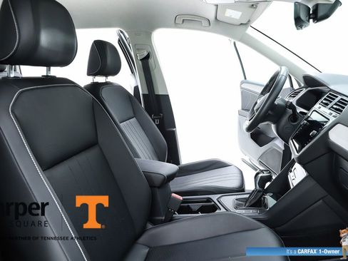 Used 2022 Volkswagen Tiguan SE FWD image 72