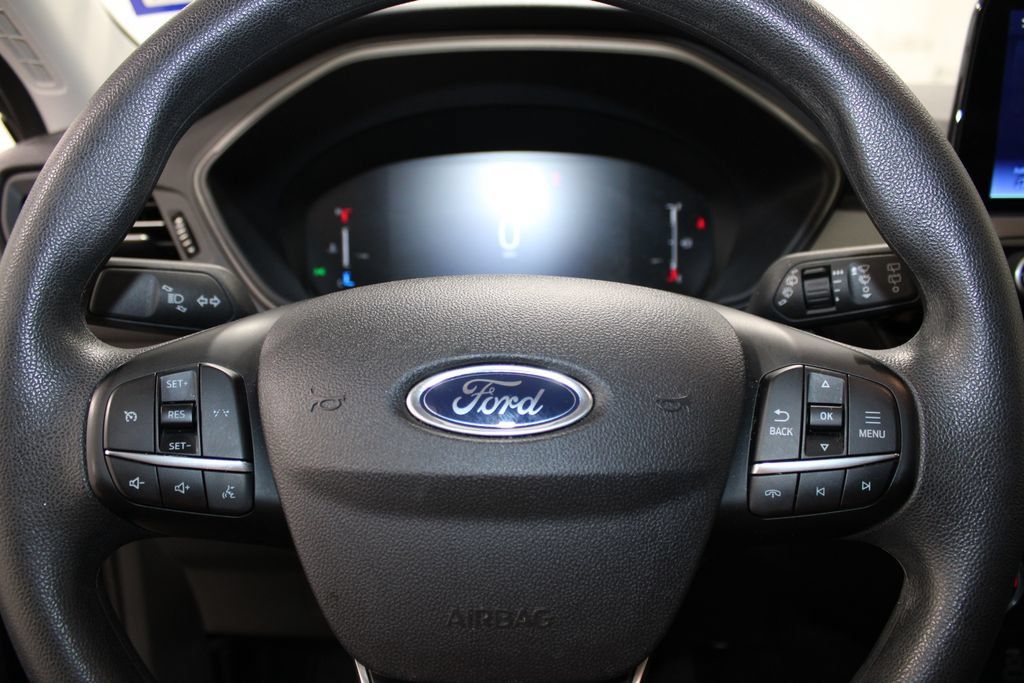 Used 2025 Ford Escape Active FWD image 26