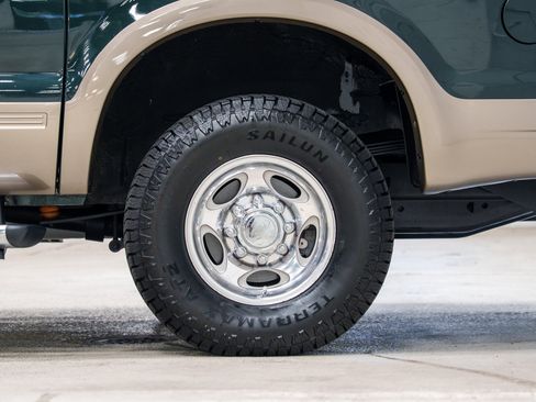 Used 2004 Ford Excursion Eddie Bauer AWD/4WD image 14
