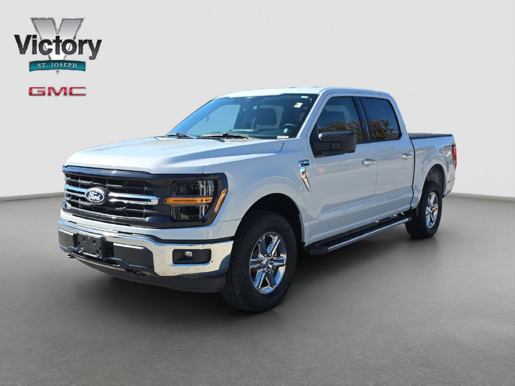 Used 2025 Ford F150 XLT w/ Equipment Group 301A Standard AWD/4WD image 3