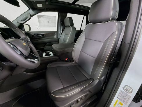 New 2026 Chevrolet Tahoe Premier w/ Sun And Tow Package AWD/4WD image 11