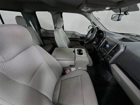 Used 2018 Ford F150 XLT w/ Equipment Group 302A Luxury image 27