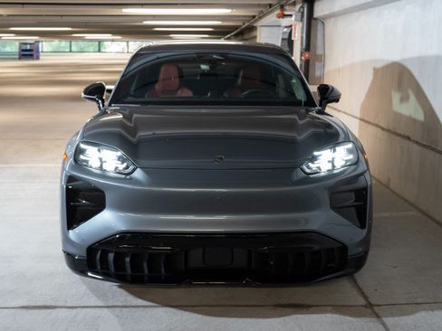 Used 2026 Porsche Cayenne Turbo Electric AWD/4WD image 6