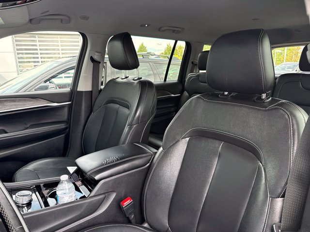 Used 2022 Jeep Grand Cherokee L Limited AWD/4WD image 9