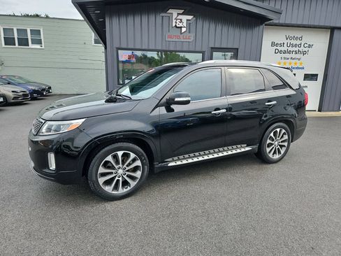 Used 2014 Kia Sorento SX w/ 3rd Row Package FWD image 2