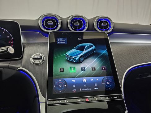 Certified 2025 Mercedes-Benz GLC 300 GLC 300 image 30