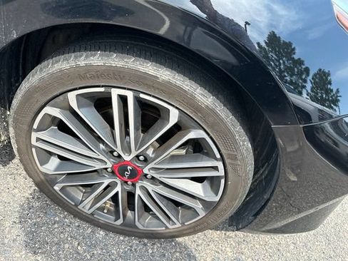 Certified 2024 Kia Forte GT FWD image 7