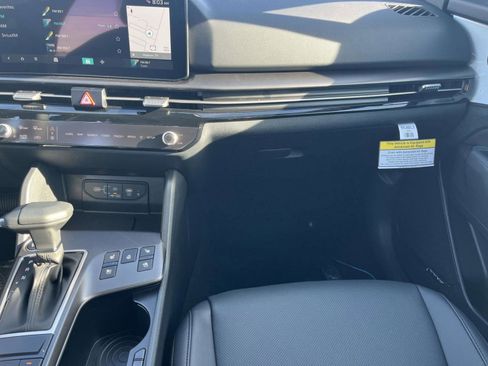 New 2026 Kia Sportage SX image 13