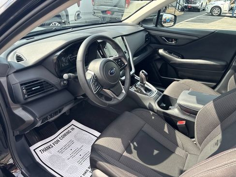 Used 2023 Subaru Outback Premium AWD/4WD image 13