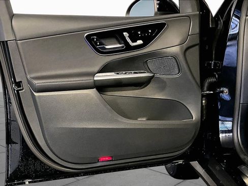 New 2026 Mercedes-Benz GLC 300 4MATIC image 11
