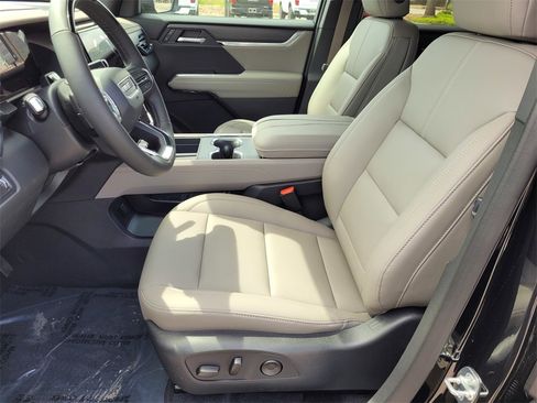 New 2025 GMC Acadia Elevation w/ Super Cruise Package image 12