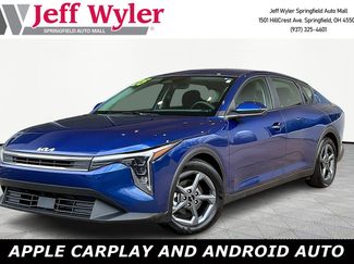 Used 2025 Kia K4 LXS video 1