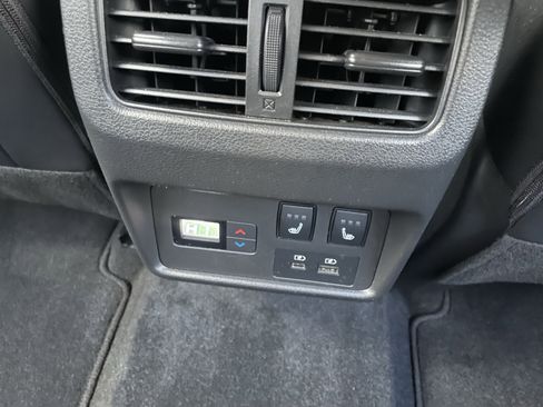 Used 2023 Nissan Rogue Platinum w/ Platinum Premium Package image 33