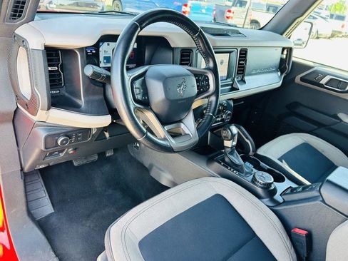 Used 2021 Ford Bronco Big Bend image 8