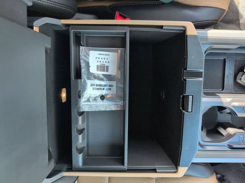 New 2026 Ford F350 Lariat w/ Black Appearance Package image 32