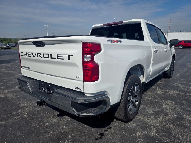 Used 2023 Chevrolet Silverado 1500 LT AWD/4WD image 3
