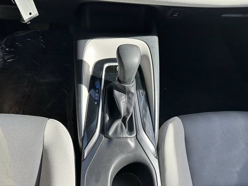 Used 2024 Toyota Corolla LE image 15