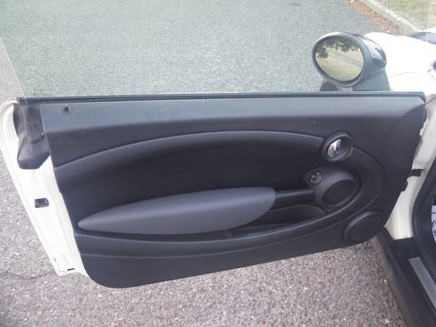 Used 2012 MINI Cooper Hardtop image 13