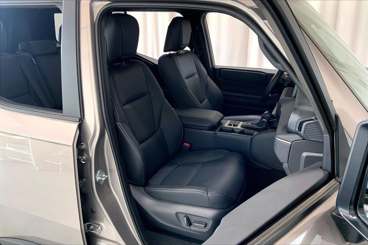 Used 2026 Toyota Land Cruiser w/ Premium Package AWD/4WD image 6