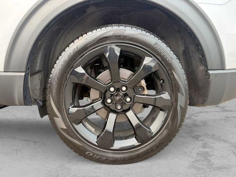 Certified 2024 Ford Explorer ST-Line w/ Class IV Trailer Tow Package AWD/4WD image 13