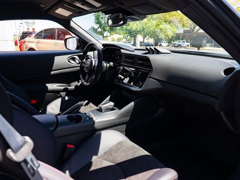 New 2024 Nissan Z NISMO w/ Floor Mat Package RWD image 23