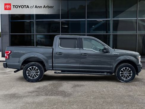 Used 2018 Ford F150 XLT w/ Equipment Group 302A Luxury image 11